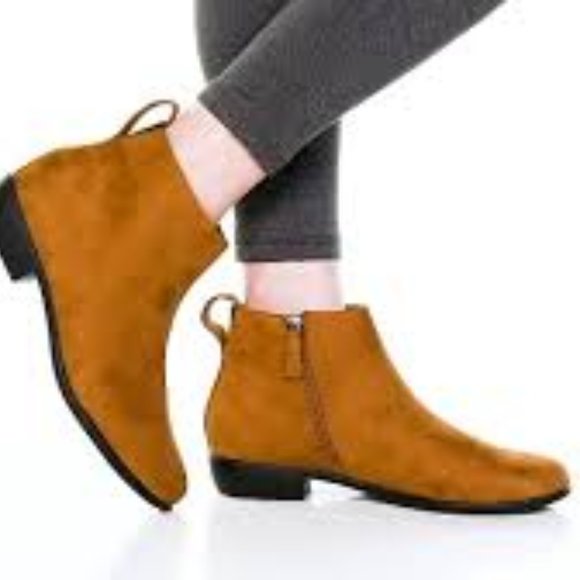 AEROSOLES Spencer Comfort Booties Size 5 - Picture 1 of 3